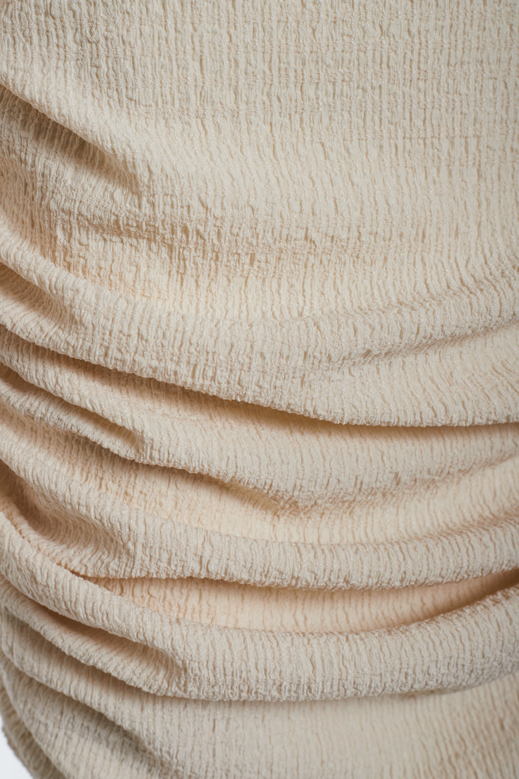 Vestido Fem fatal ivory