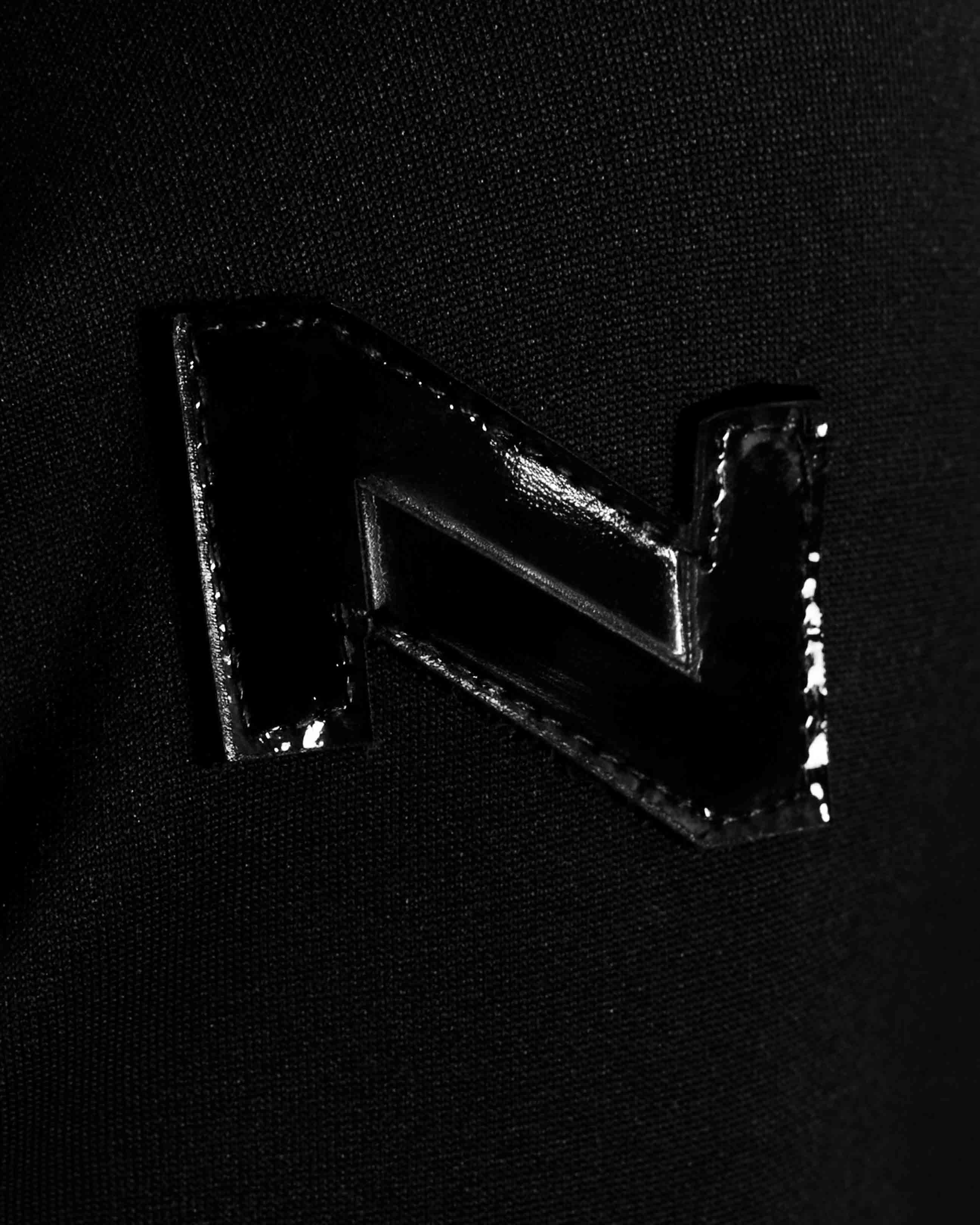 Polera St Moritz negra